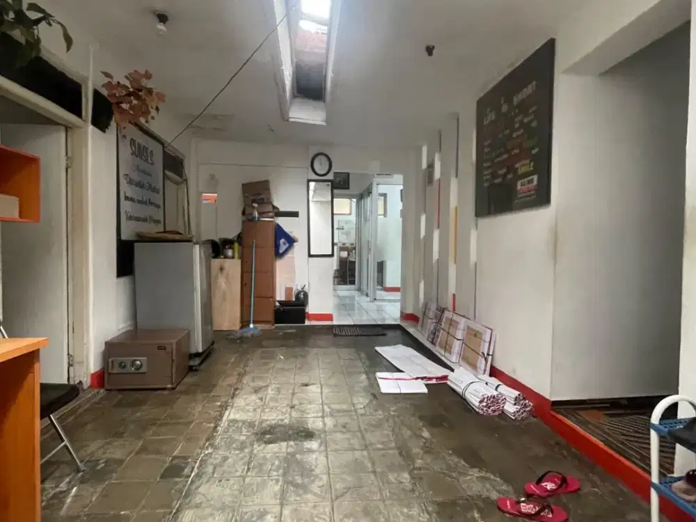 Disewakan Kantor dan Ruang Usaha Jl. BKR Bandung Posisi Mainroad Bisa untuk Usaha atau Kantor