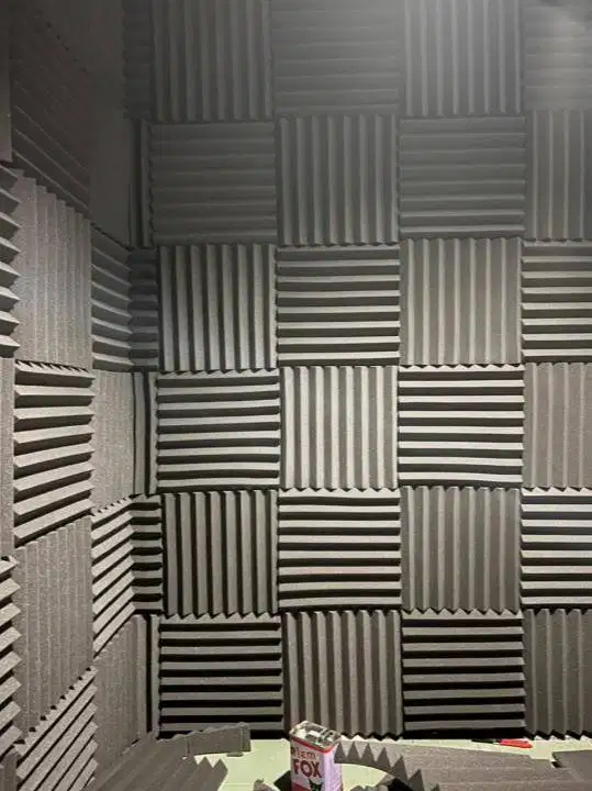 PEREDAM SUARA STUDIO PODCAST ACCOSTIC FOAM ZIGZAG