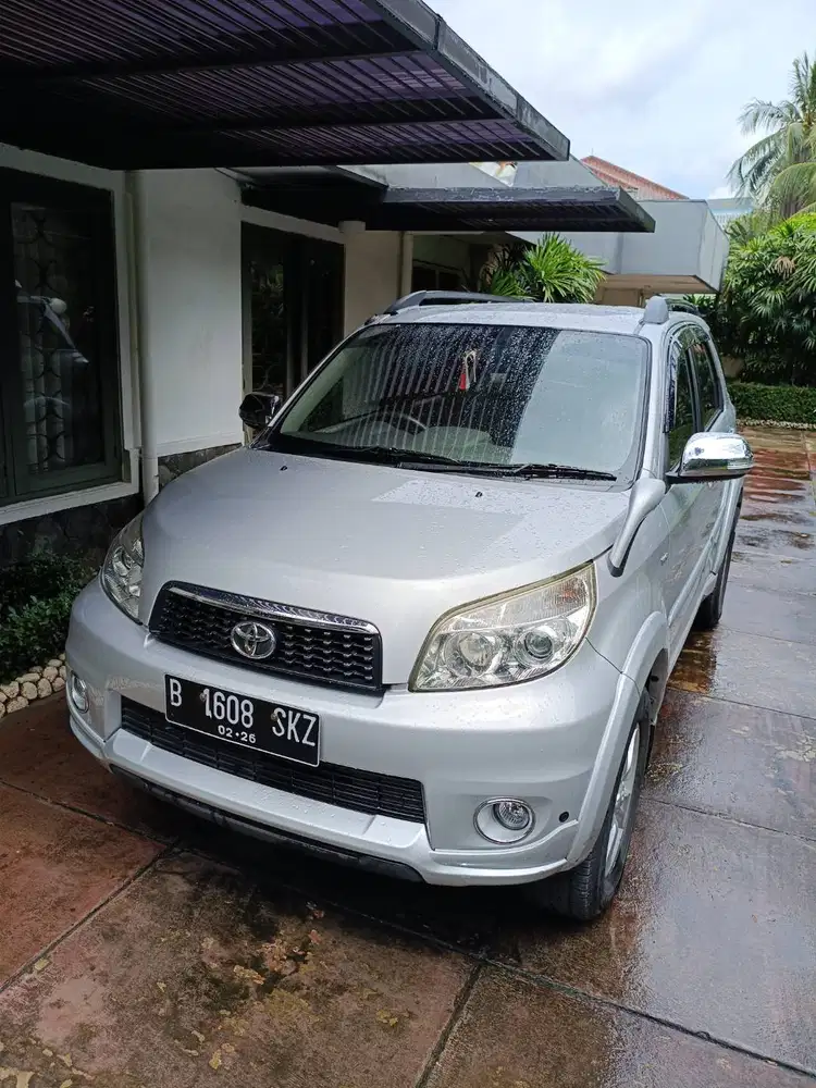 Toyota Rush 1.5S 2011 (seperti baru