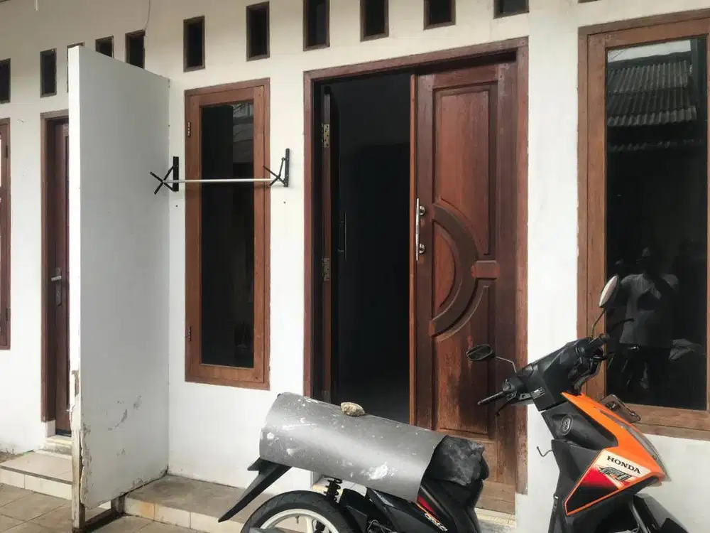 RUMAH DIKONTRAKAN TAHUNAN DAERAH BINUS SYAHDAN