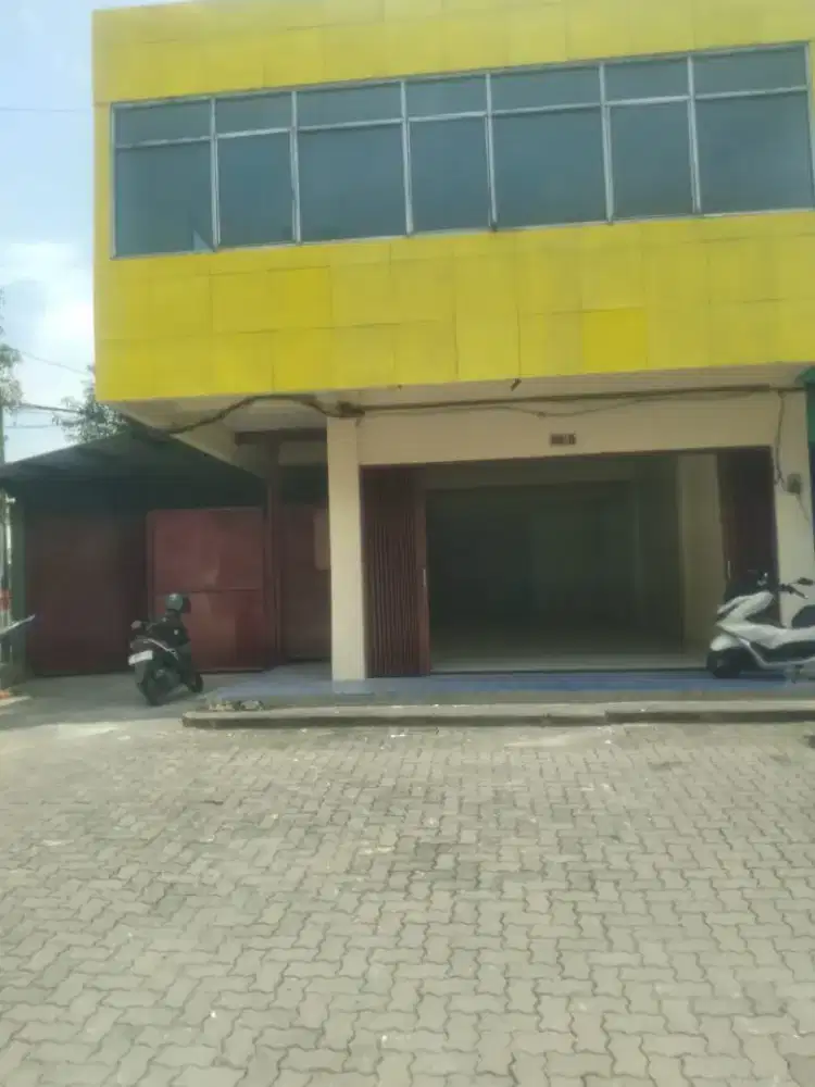 DISEWAKAN CEPAT RUKO SUPRIYADI 2 LANTAI LUAS BERSIH TENGAH KOTA SMG