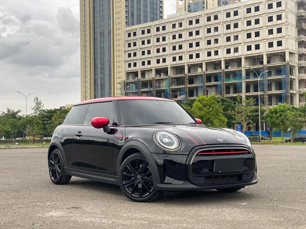 LIMITED ITEMS ! MINI Cooper F56 3 Doors B38 LOW ODO 2021 / 2022