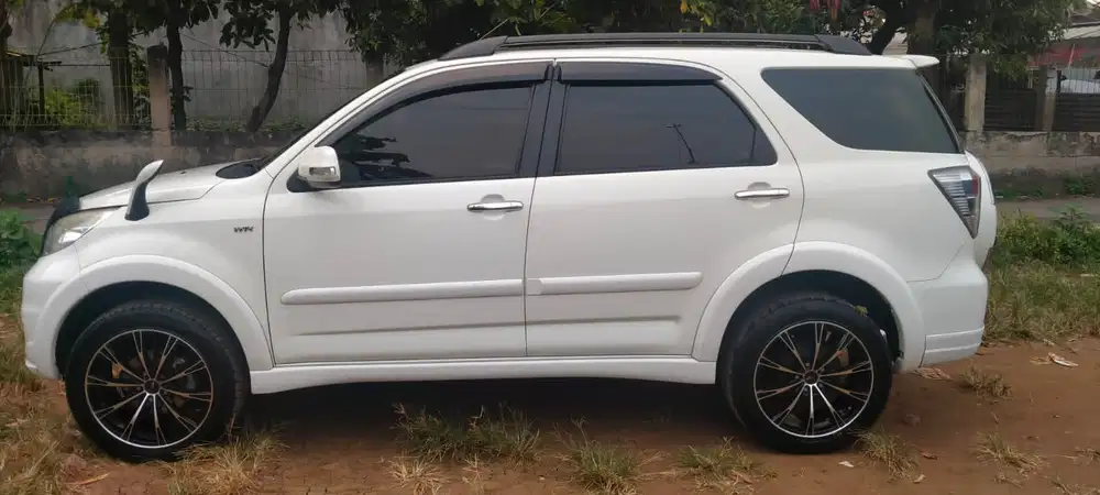 Toyota Rush 2012 Bensin