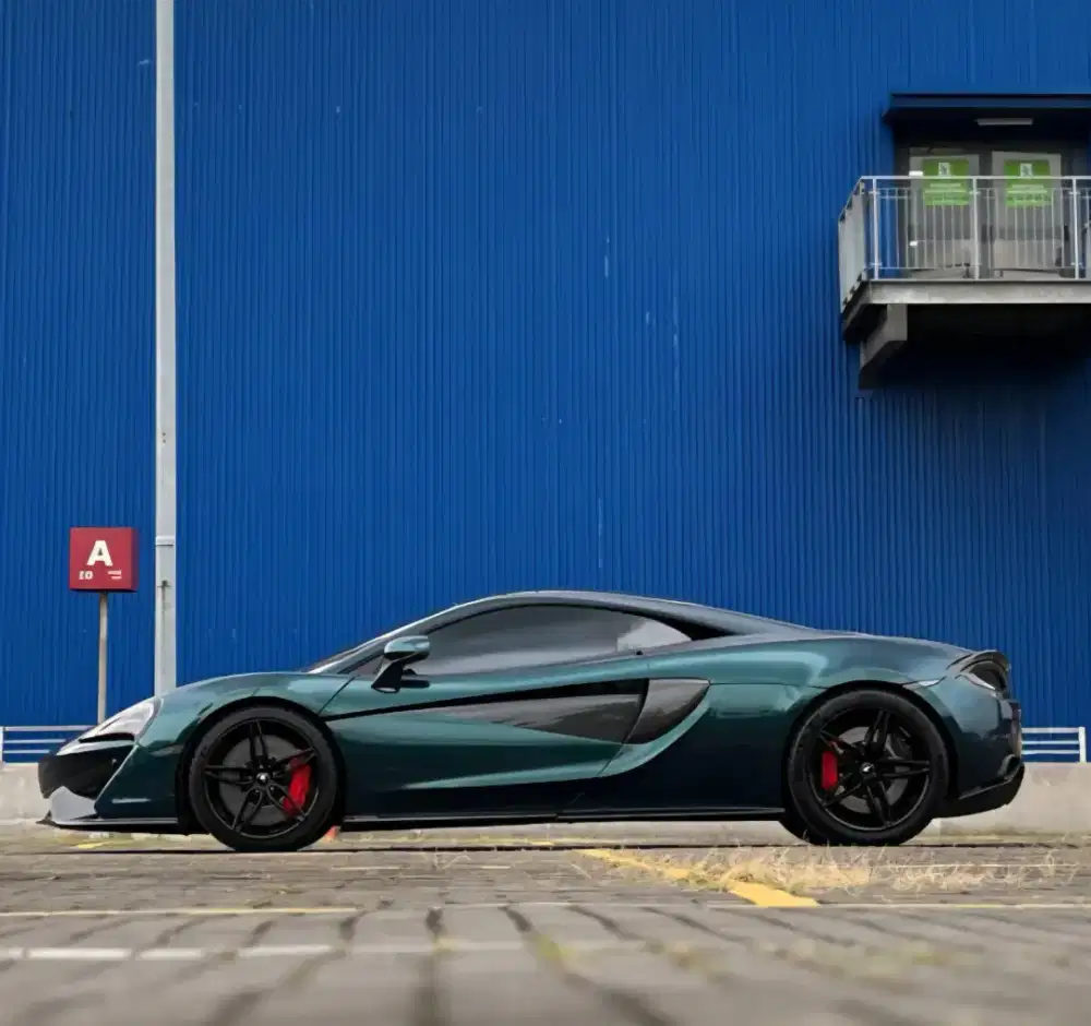 MURAH CASH. McLaren 570s 2019 spyder 650s aventador