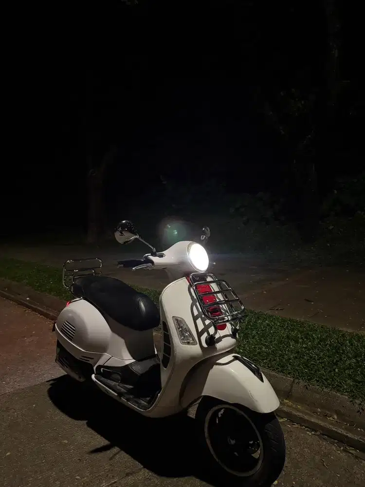 piaggio vespa gts 2016