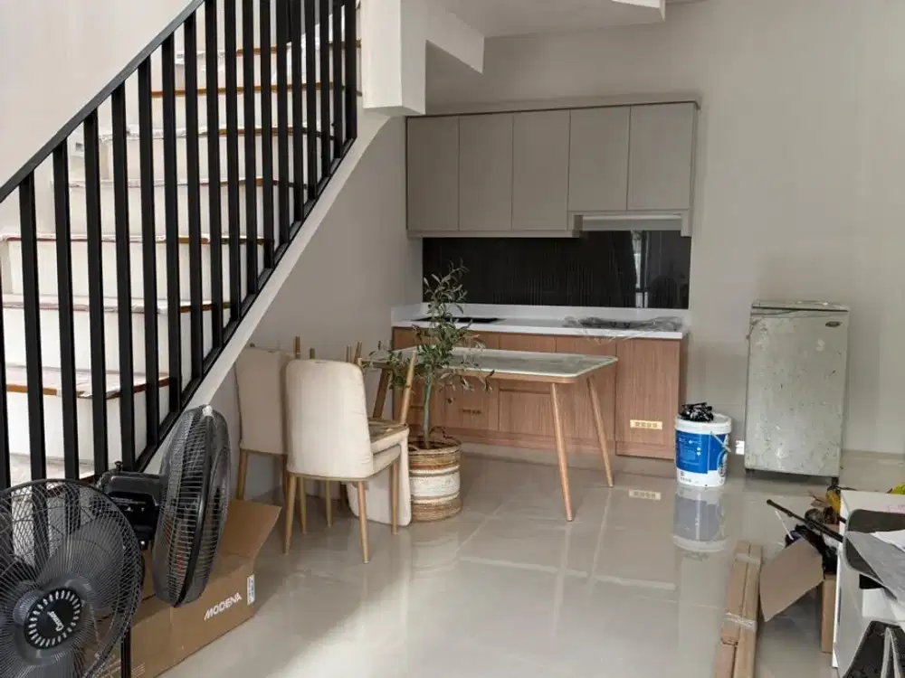 Dijual Hunian Semi Modern Nusa Loka Sek 14,6, Bsd City