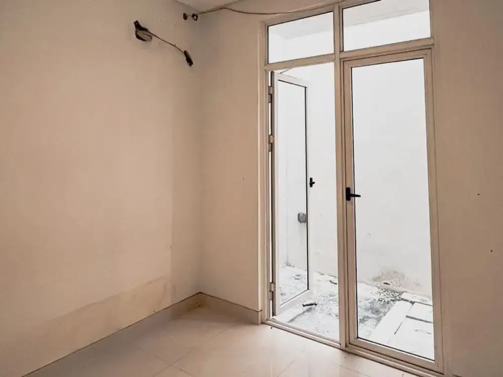 Rumah di Pakuwon City SuvaDiva grand island