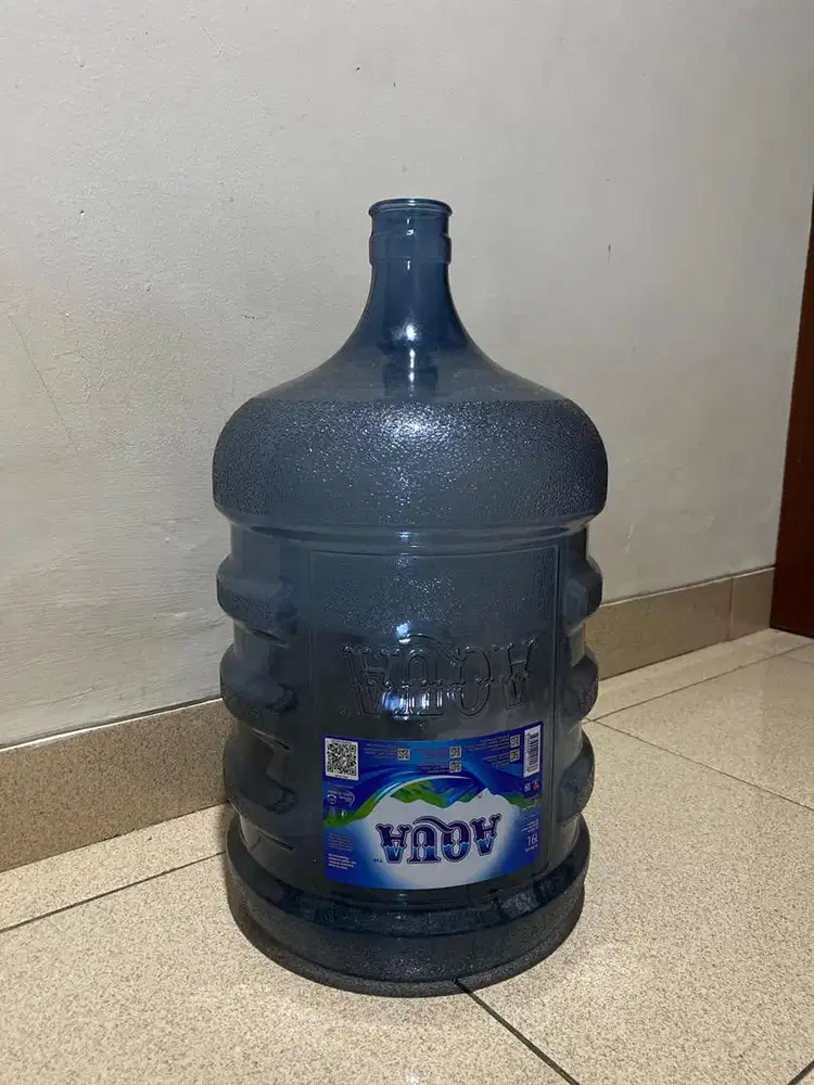 Galon aqua bekas