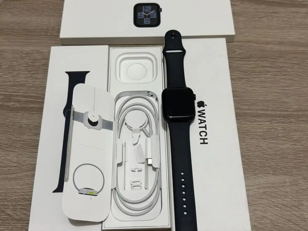 Apple Watch SE 2 44mm