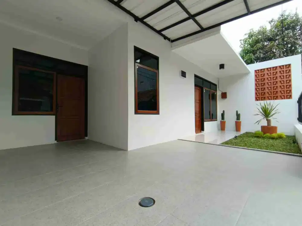 rumah estetik siap huni murah strategis selangkah ke Soekarno Hatta belakang RS Al Islam