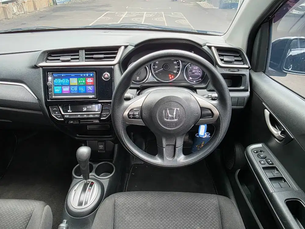 Honda BRV E Matic 2018 Dp 5 Juta