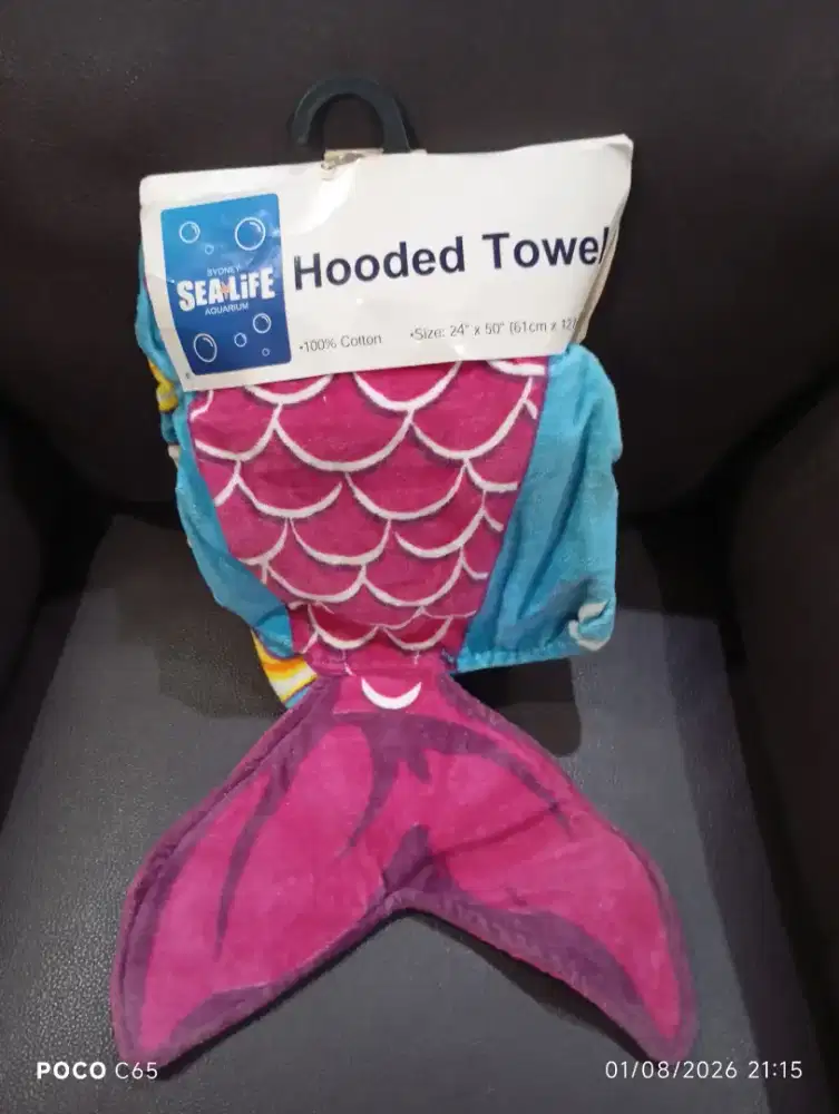 Hooded Towel mermad sealife Sidny
