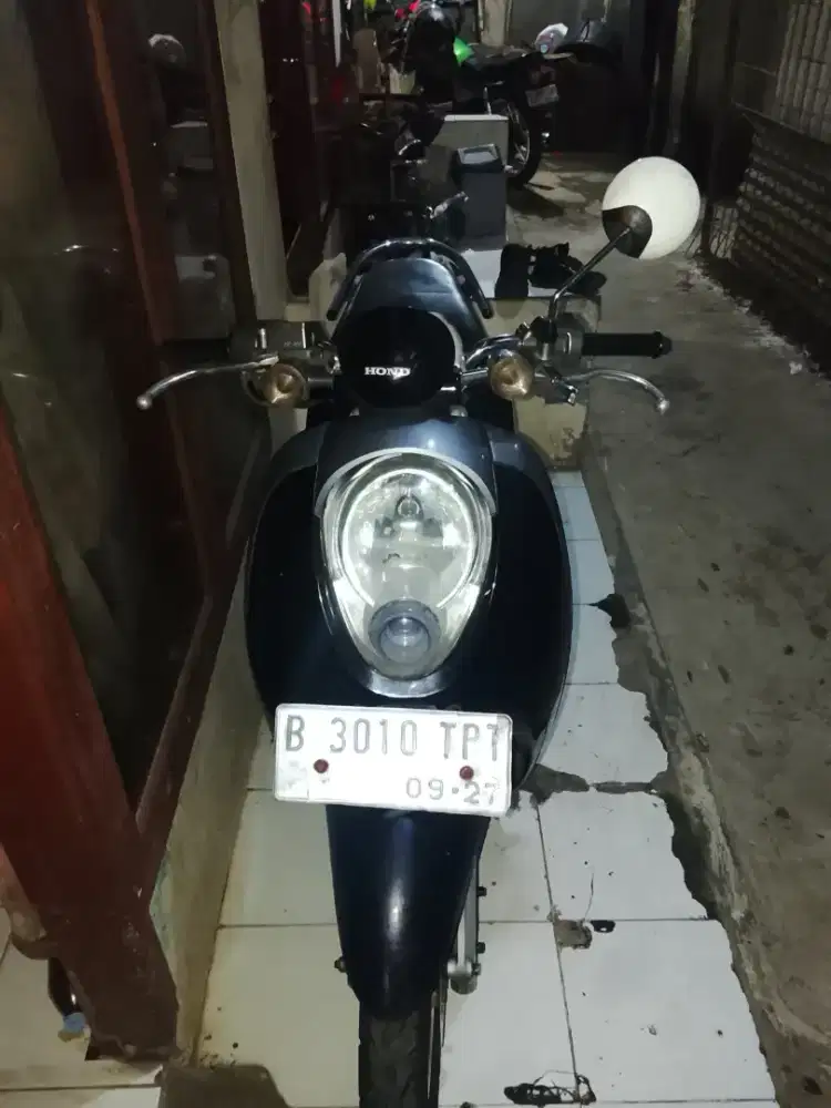 Dijual cepat motor Honda Scoopy karbu 2012 PJK off 2024 kaleng idup