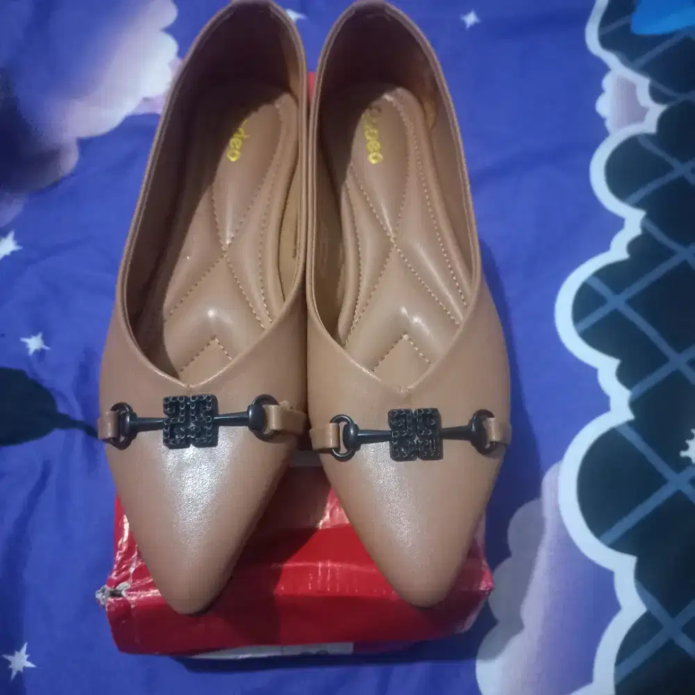 Sepatu wanita fladeo