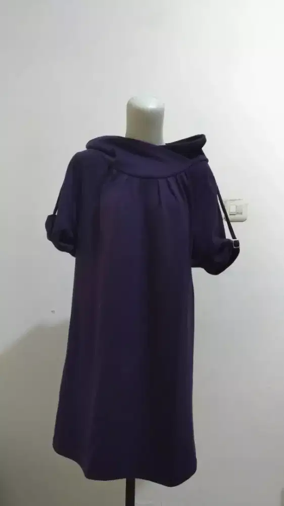 Dress selutut warna purple