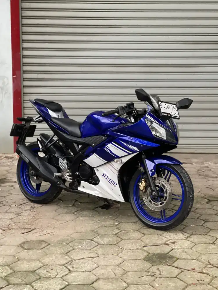 YAMAHA YZF R15 V2 GP MOVISTAR 2016