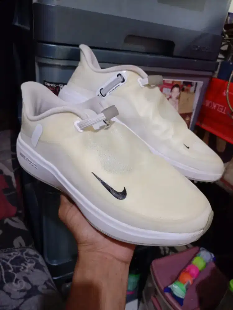 Sepatu Nike react Size 38,5