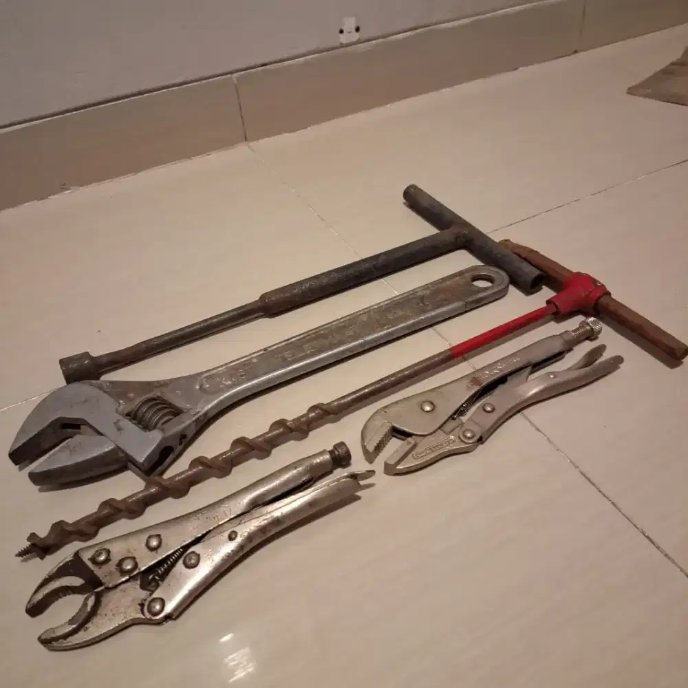 Tang Buaya Vise Grip Bullock USA + Corneta + Kunci Inggris 18 inch