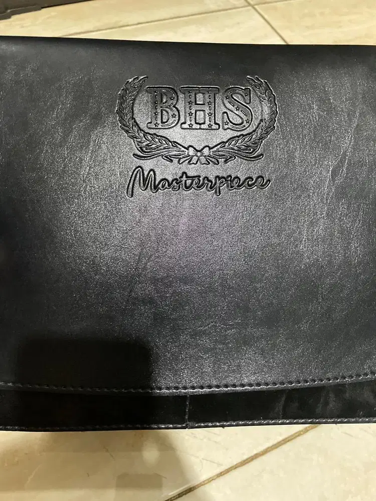 Sarung BHS Masterpiece Gold