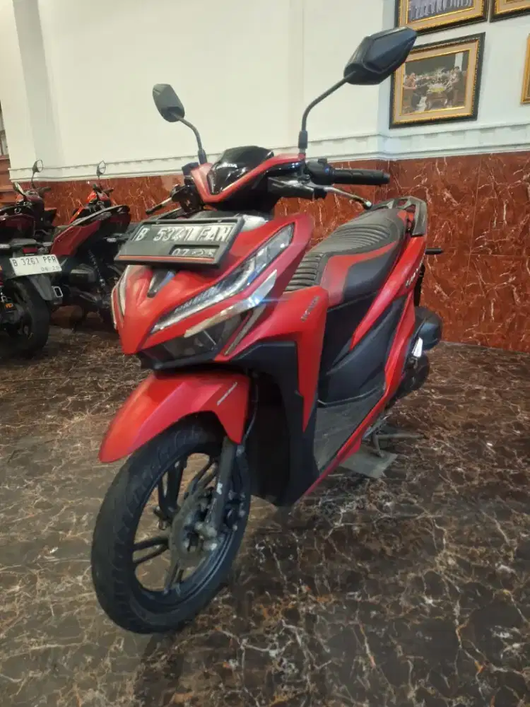 SELES CE KOM JUAL CEPAT VARIO 150 2020 MOTOR MULUS MESIN HALUS KM LOW