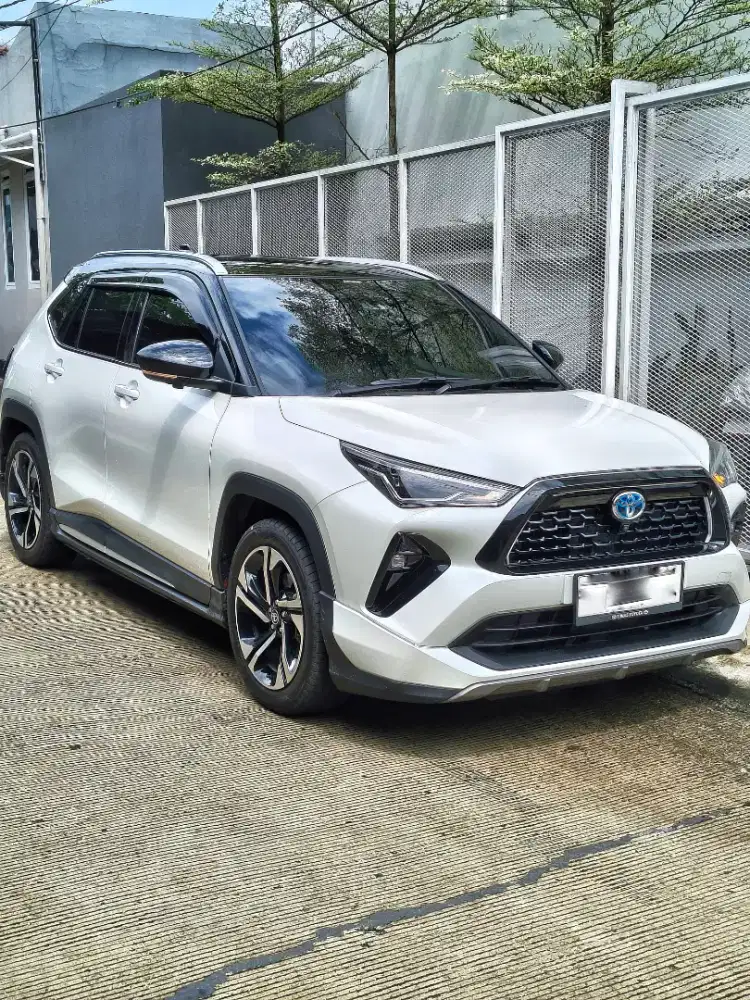 Yaris Cross GR Hybrid LOW KM FULL BONUS