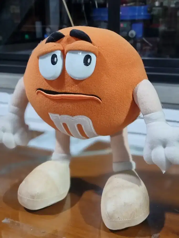 Boneka vintage 1999 M&Ms orange