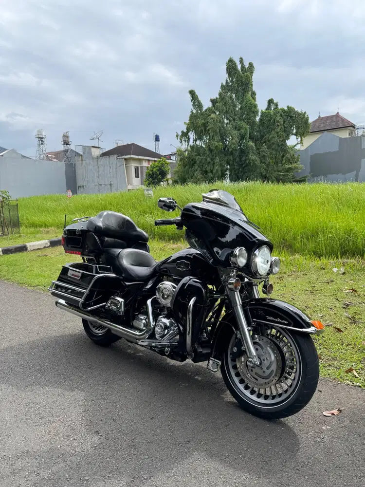 HARLEY DAVIDSON ULTRA CLASSIC 2013