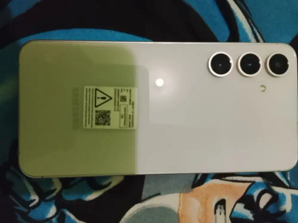 Samsung s24 fe 8/256