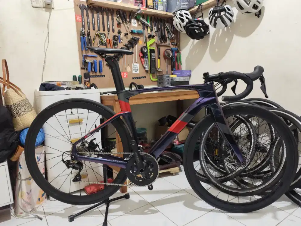 Sepeda roadbike TWITTER CYCLONE PRO SIZE 52