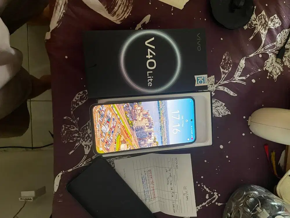 Vivo V40 Lite 8+8 GB RAM / 128gb