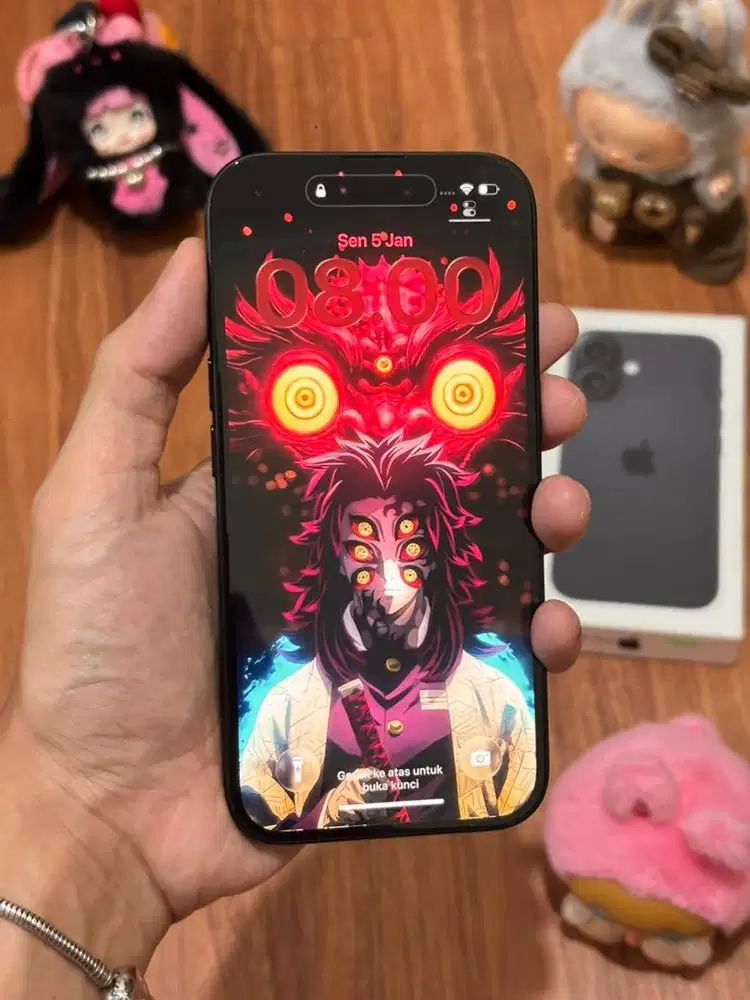 Iphone 16 256GB IBOX Hitam Fullset Like New