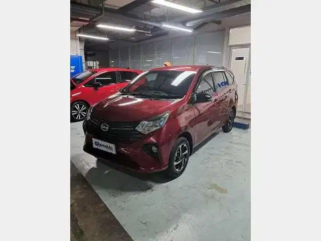 DP Rendah - Daihatsu Sigra 1.2 R Bensin-MT Manual 2023 Merah