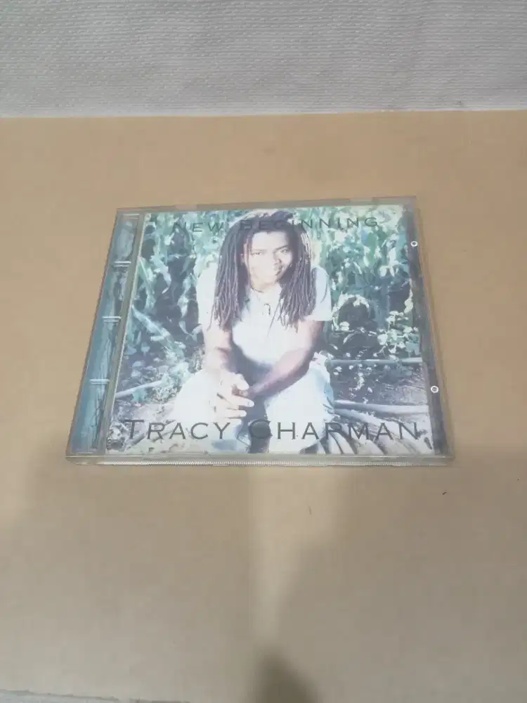 Kaset CD musik NEW BEGINNING TRACY CHAPMAN