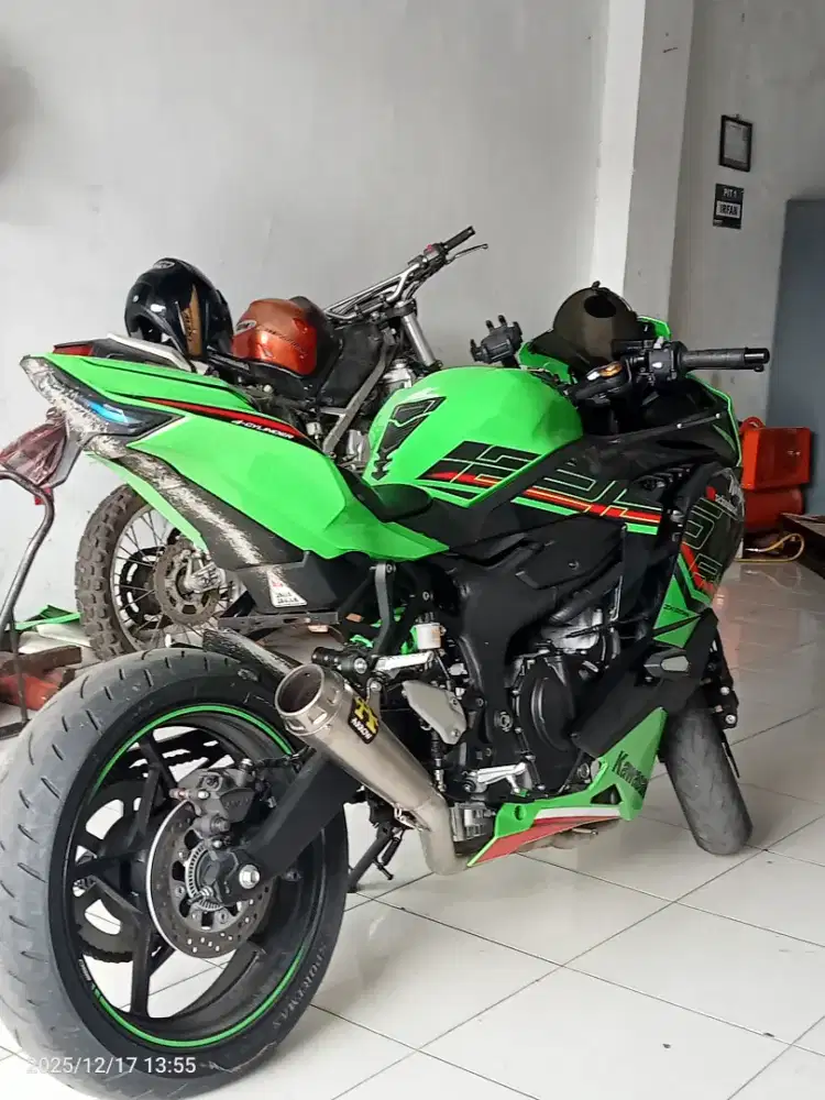 Kawasaki ZX 2024 ABS