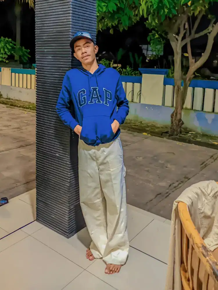 mencari lowongan pekerjaan