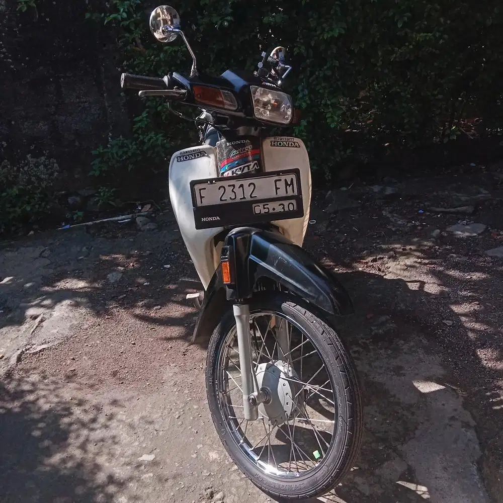 MOTOR KLASIK/MOTOR TUA