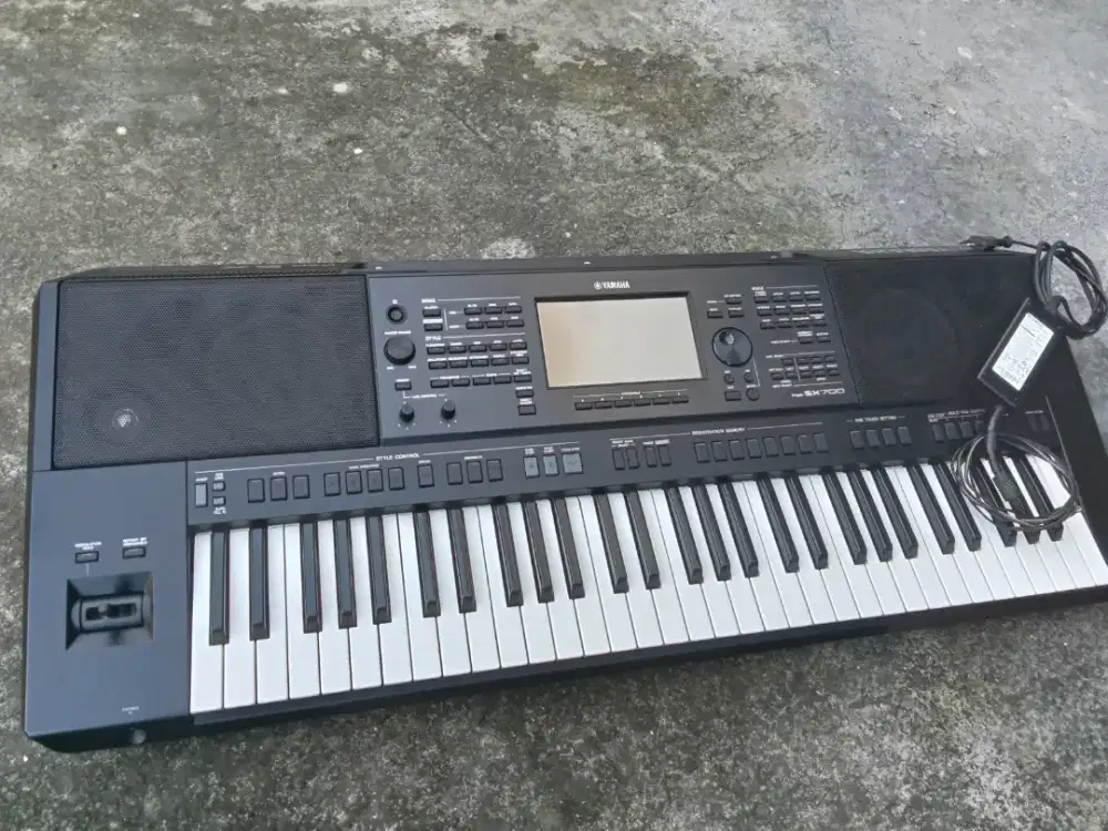 Keyboard piano organ Yamaha psr sx700