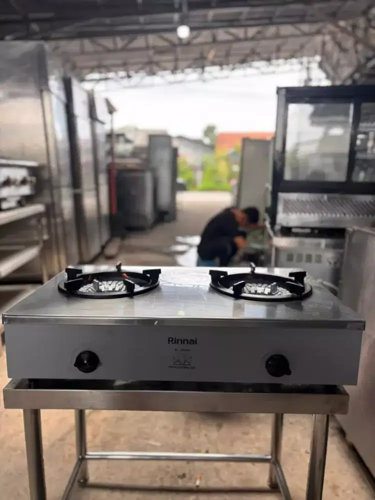 KOMPOR 2 TUNGKU

Merk RINNAI