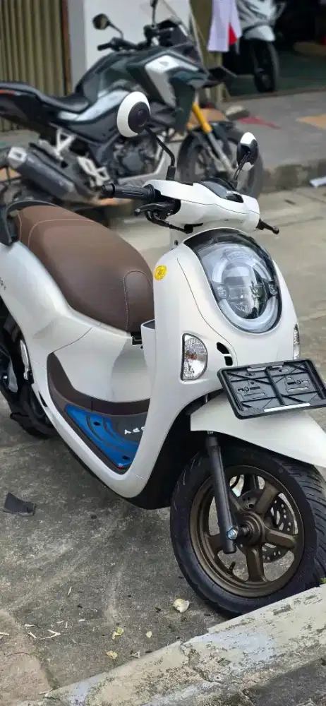 HONDA SCOOPY PRESTIGE