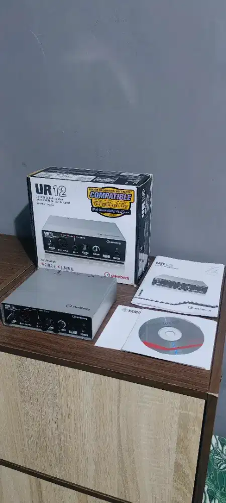 Steinberg UR12 99% seperti baru