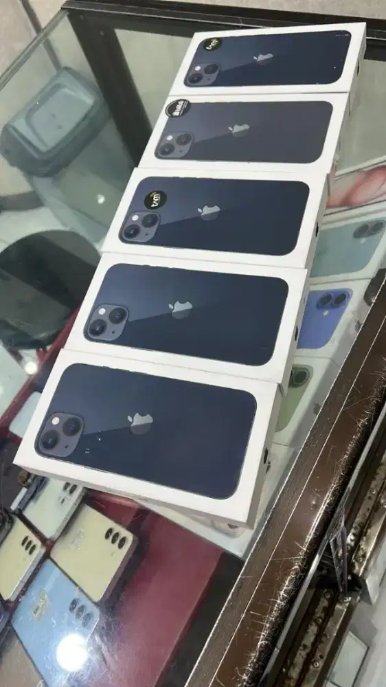 Iphone 
13 128gb ibox
(New) baru