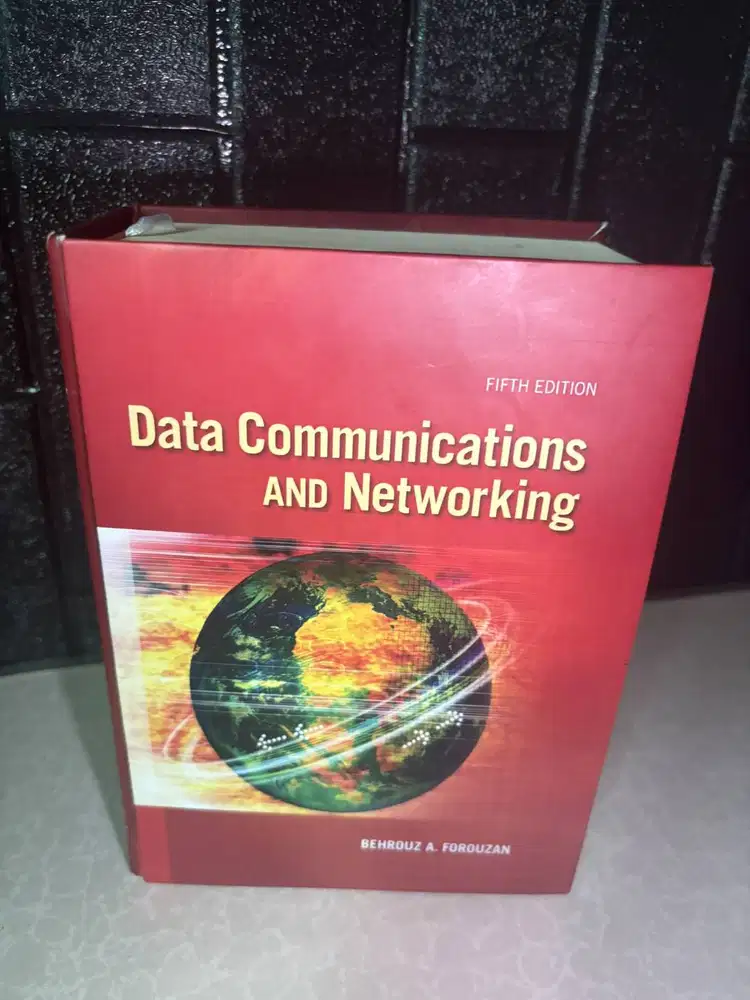 Jual buku Data Communications and Network, Fifth Edition - Behrouz A.