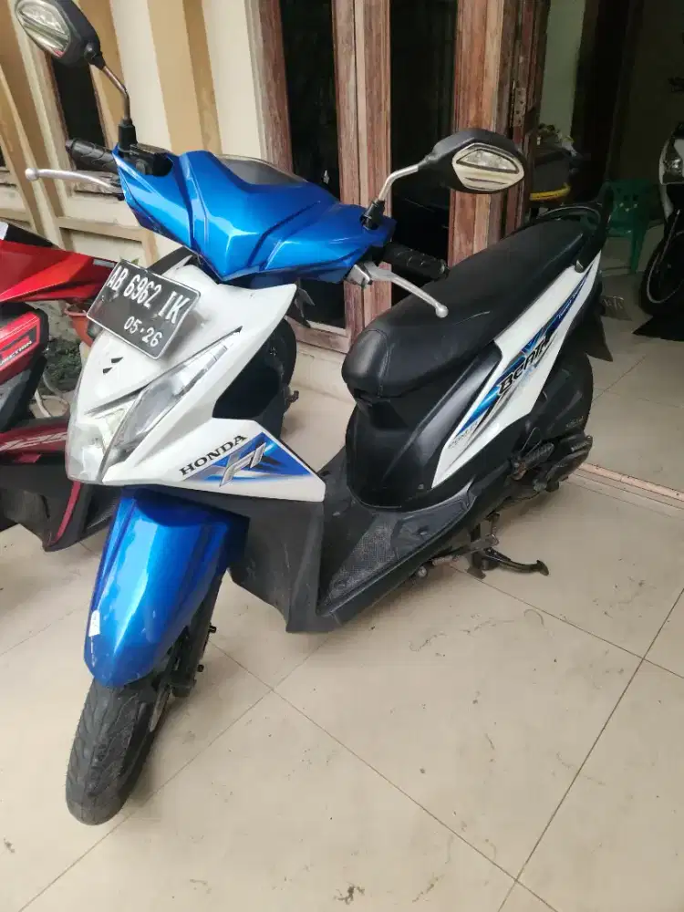 Beat 2021 biru putih esp stater alus gbm