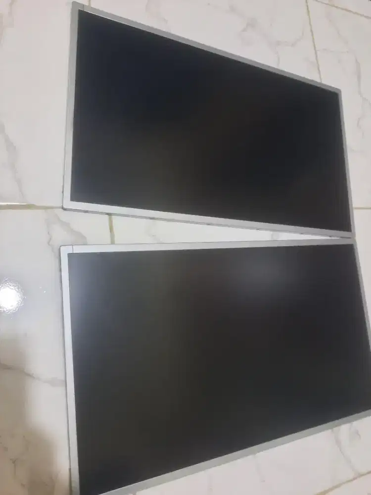 Jual LCD Bekas PC al in One Hp /Ukuran 20inch Pin-30 Mulus Normal Mrh
