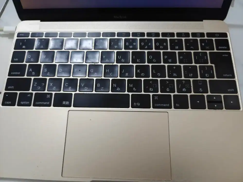 Logicboard macbook new a1534 tahun 2016 normal bonus keyboard baterai