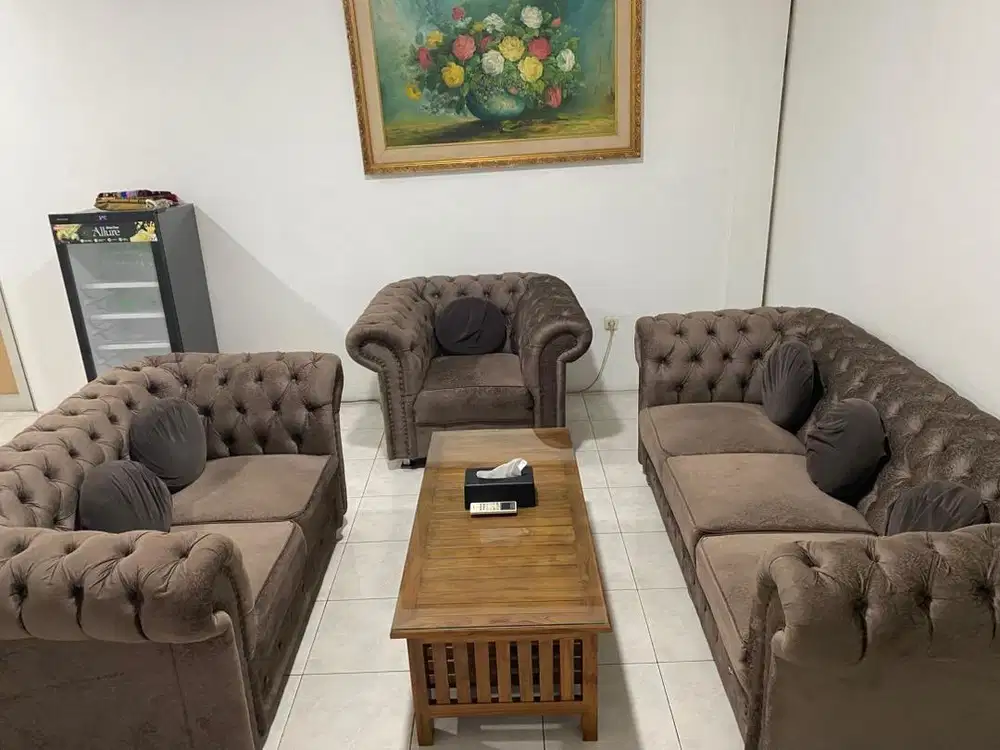 Sofa Chesterfield Set Mewah