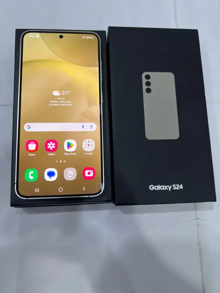 Samsung s24 5g
Ram 8/256gb 
Fullset Original
