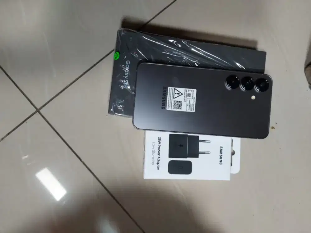 Handphone Samsung S25