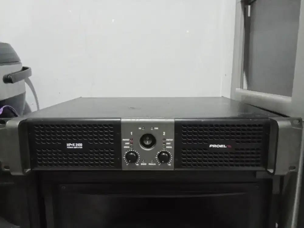 Amplifier Proel HP-X2400 build up