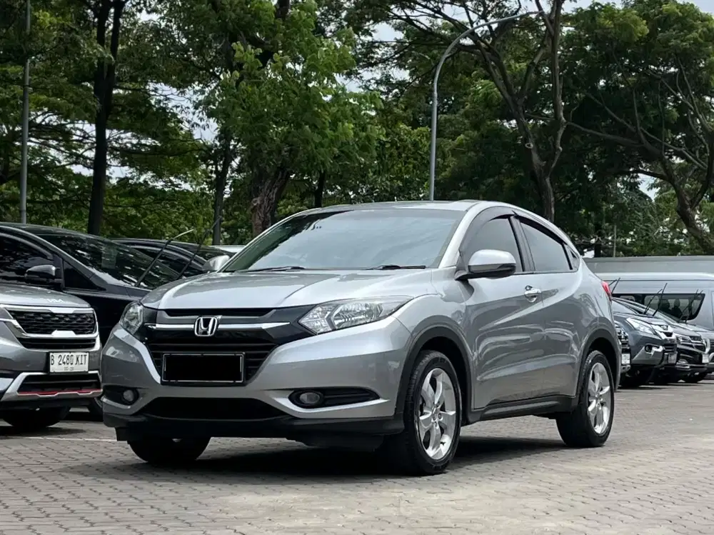 [ KM LOW ] HONDA HRV HR-V 1.5 E CVT AT MATIC 2017 SILVER
